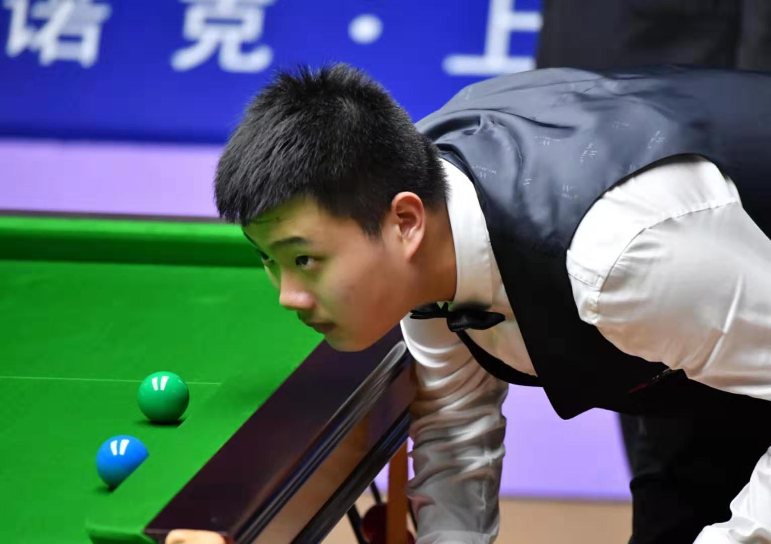 中拼尽全力 中拼尽全力