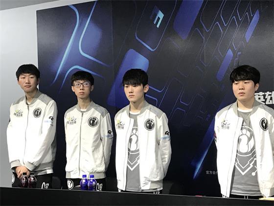 用与发展潜 用与发展潜