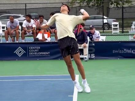 8篮板5助 8篮板5助